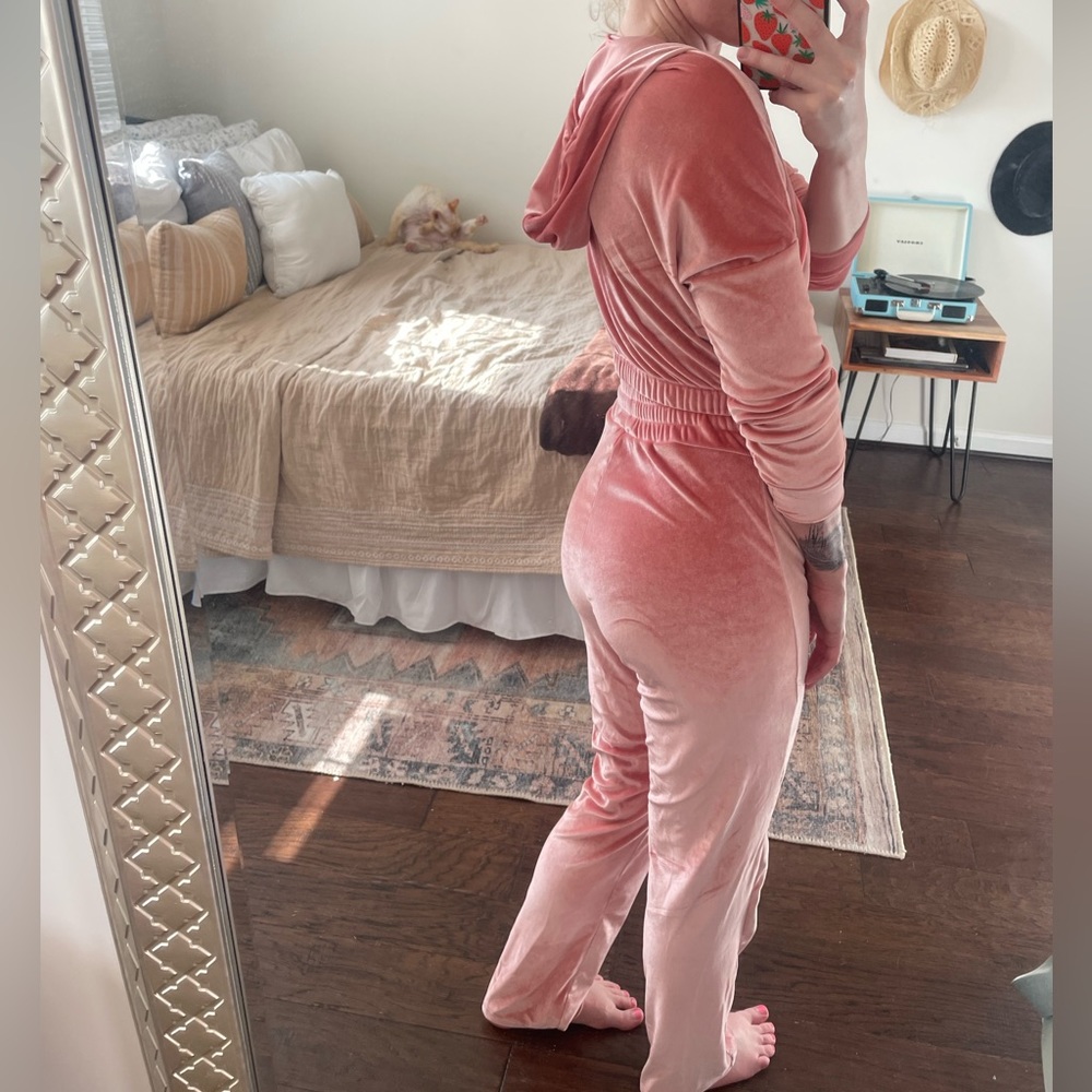 Pink Sweat Set - Picture 2 of 4